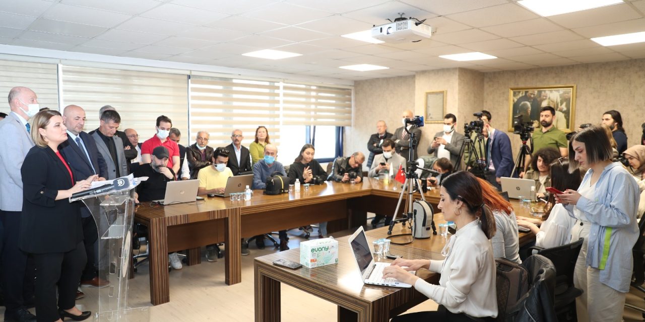 HÜRRİYET: KENDİ İŞ VERDİKLERİ FİRMA ÜZERİNDEN BİLE İFTİRA ATTILAR