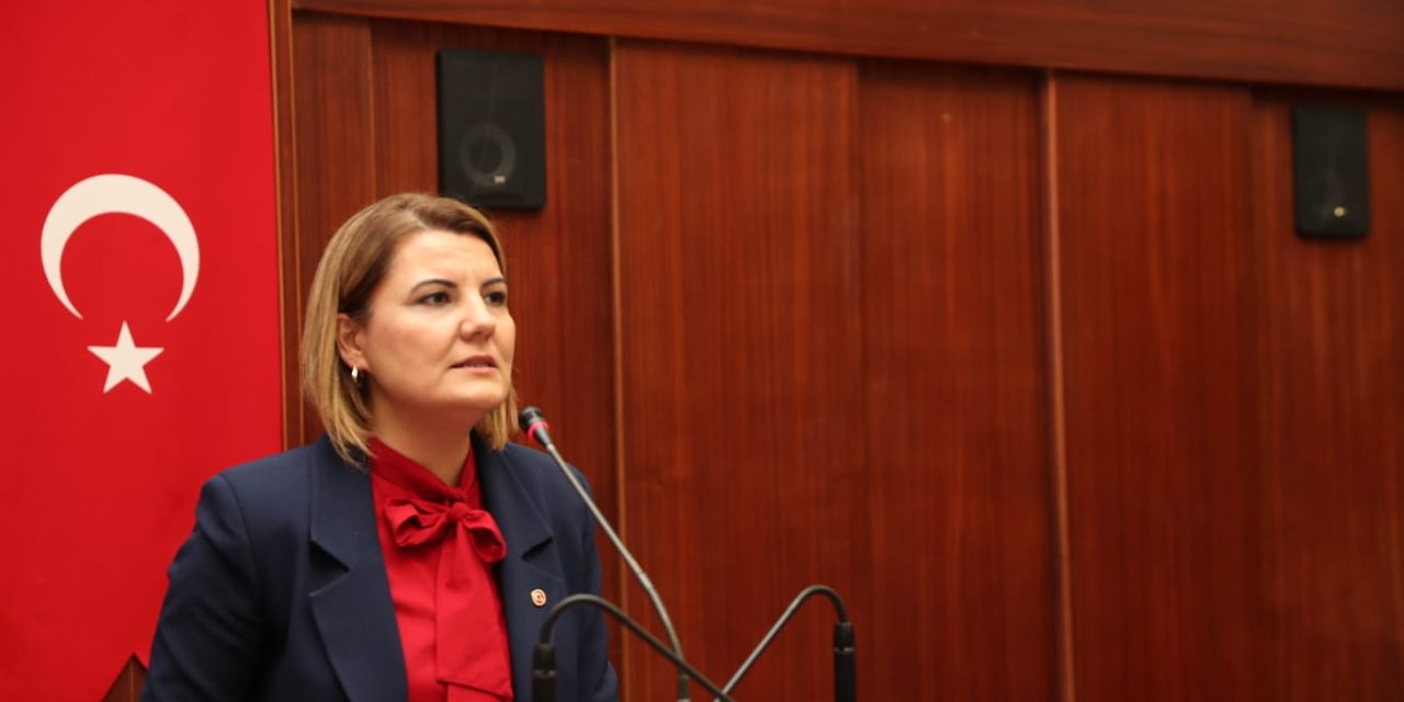 HÜRRİYET: TAKILMIŞ PLAK GİBİ KONUŞACAĞINIZA, TURAN GÜNEŞ’İ ZAMANINDA SİZ YAPSAYDINIZ