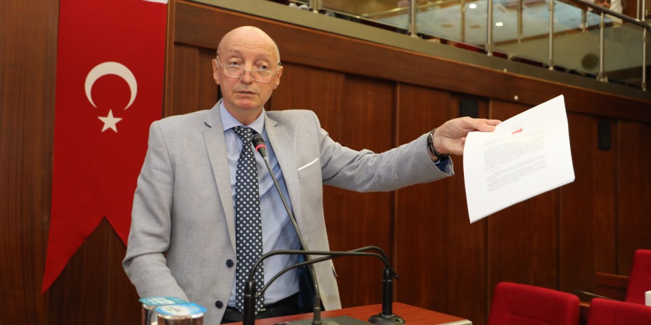 ÖZMURAL: BİZİM ÜÇ YILDA HARCADIĞIMIZI AKP İKİYE KATLAMIŞ