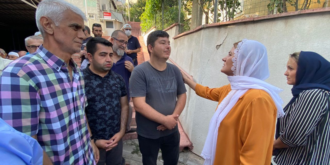 BAŞKAN HÜRRİYET ALTUNDAĞ AİLESİNE BAŞSAĞLIĞI DİLEDİ