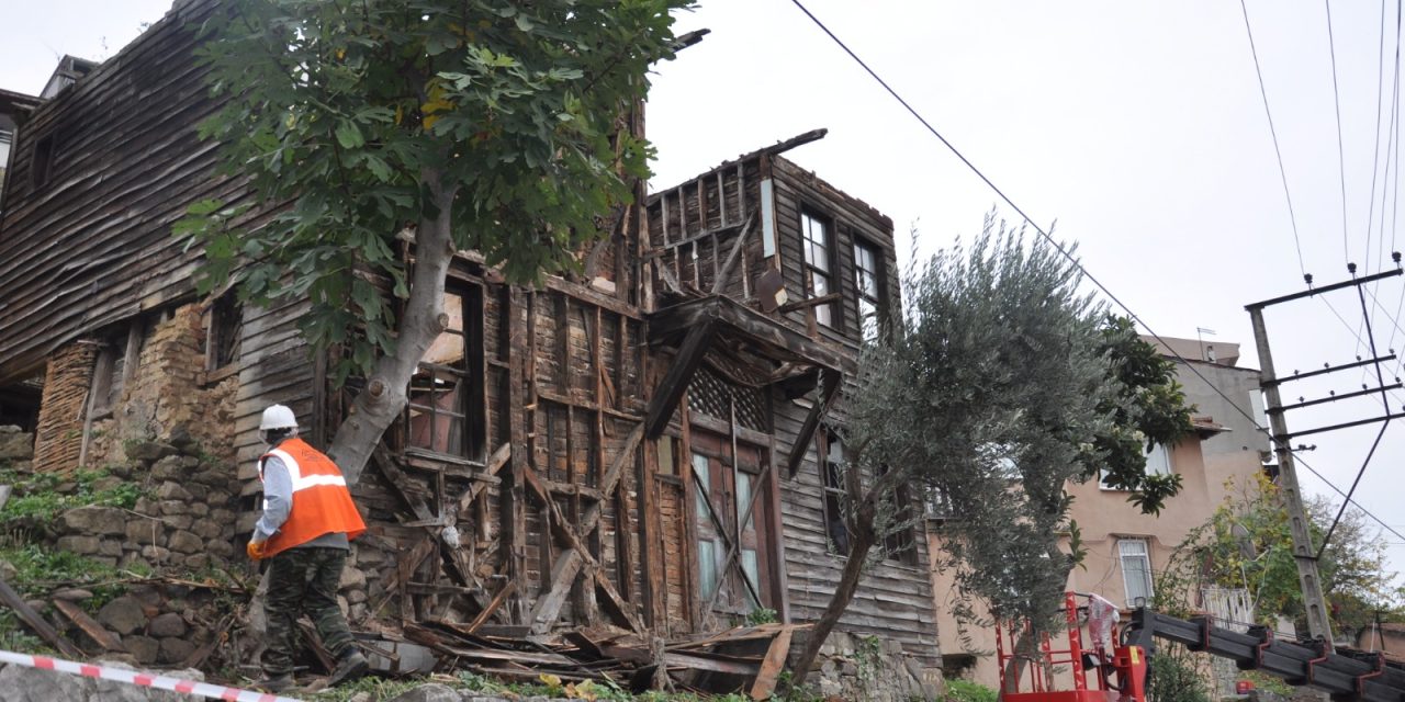 HULUSİ KENTMEN ANI EVİ’NİN REKONSTRÜKSİYON İHALESİNE 2 TEKLİF