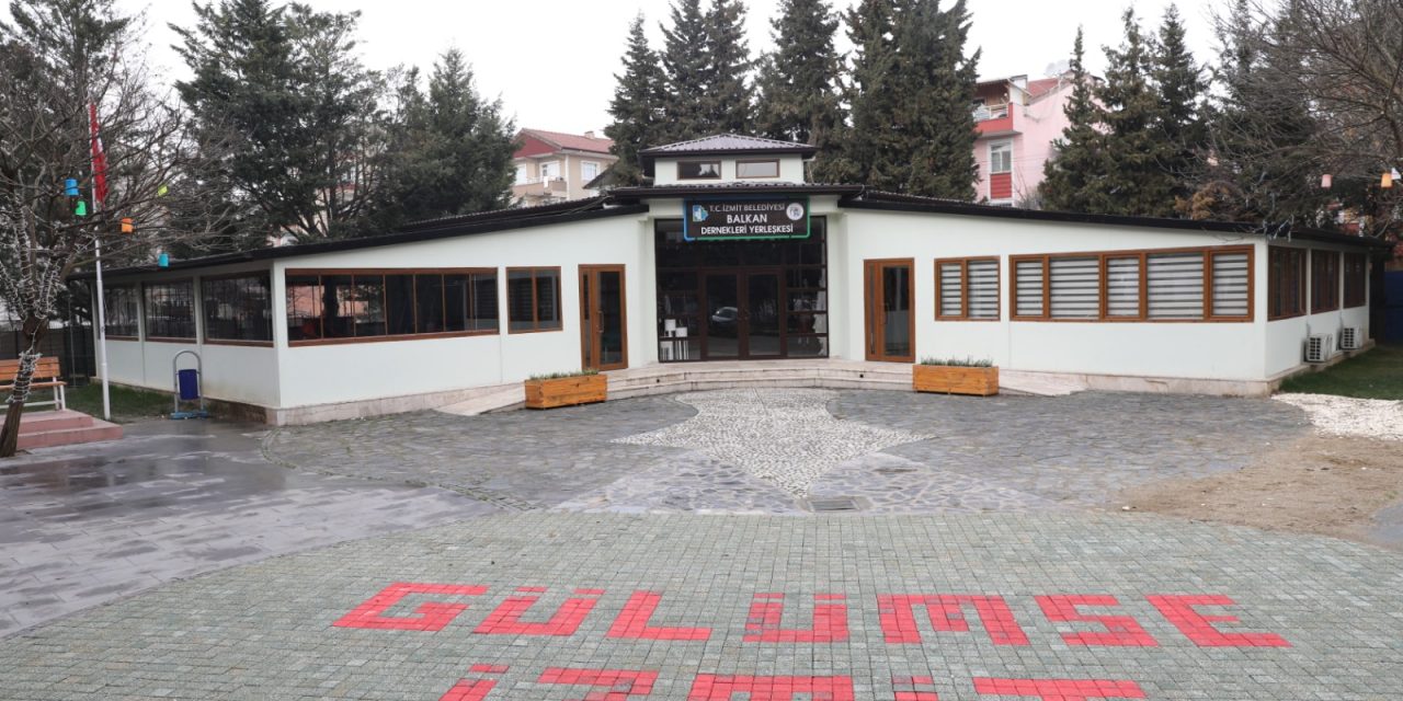 İZMİT BELEDİYESİ AHMET METE’NİN ADINI BALKAN DERNEKLERİ YERLEŞKESİNDE YAŞATACAK