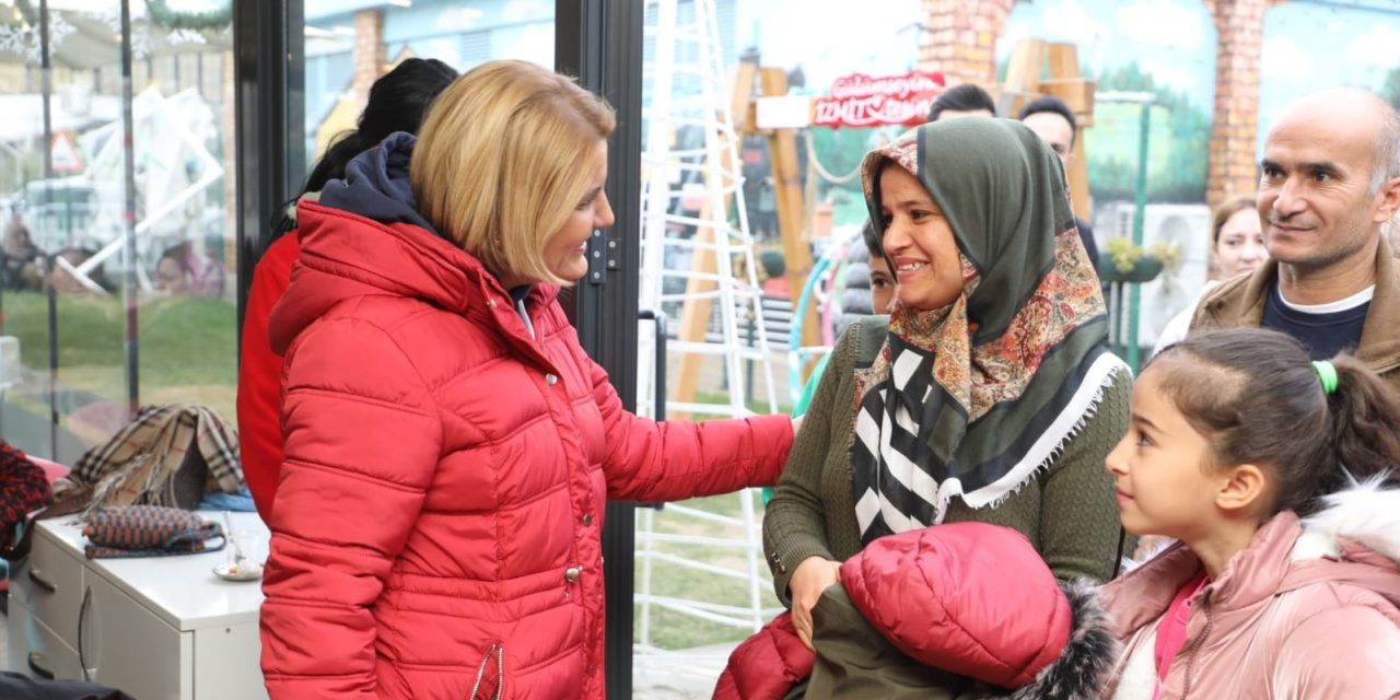 HÜRRİYET’TEN 8 MART MESAJI: DAYATILAN KALIPLARDAN FAZLASIYIZ; BİRLİKTE ÇOK GÜÇLÜYÜZ!