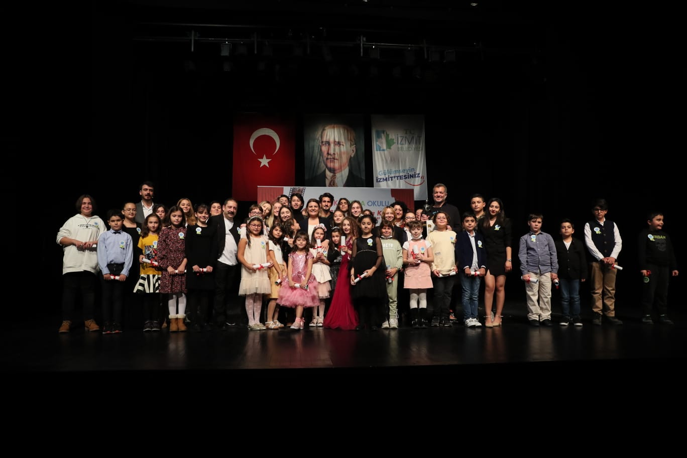 İzmit Belediyesinin Eğitim Hamleleri Yüzleri Güldürüyor (5)