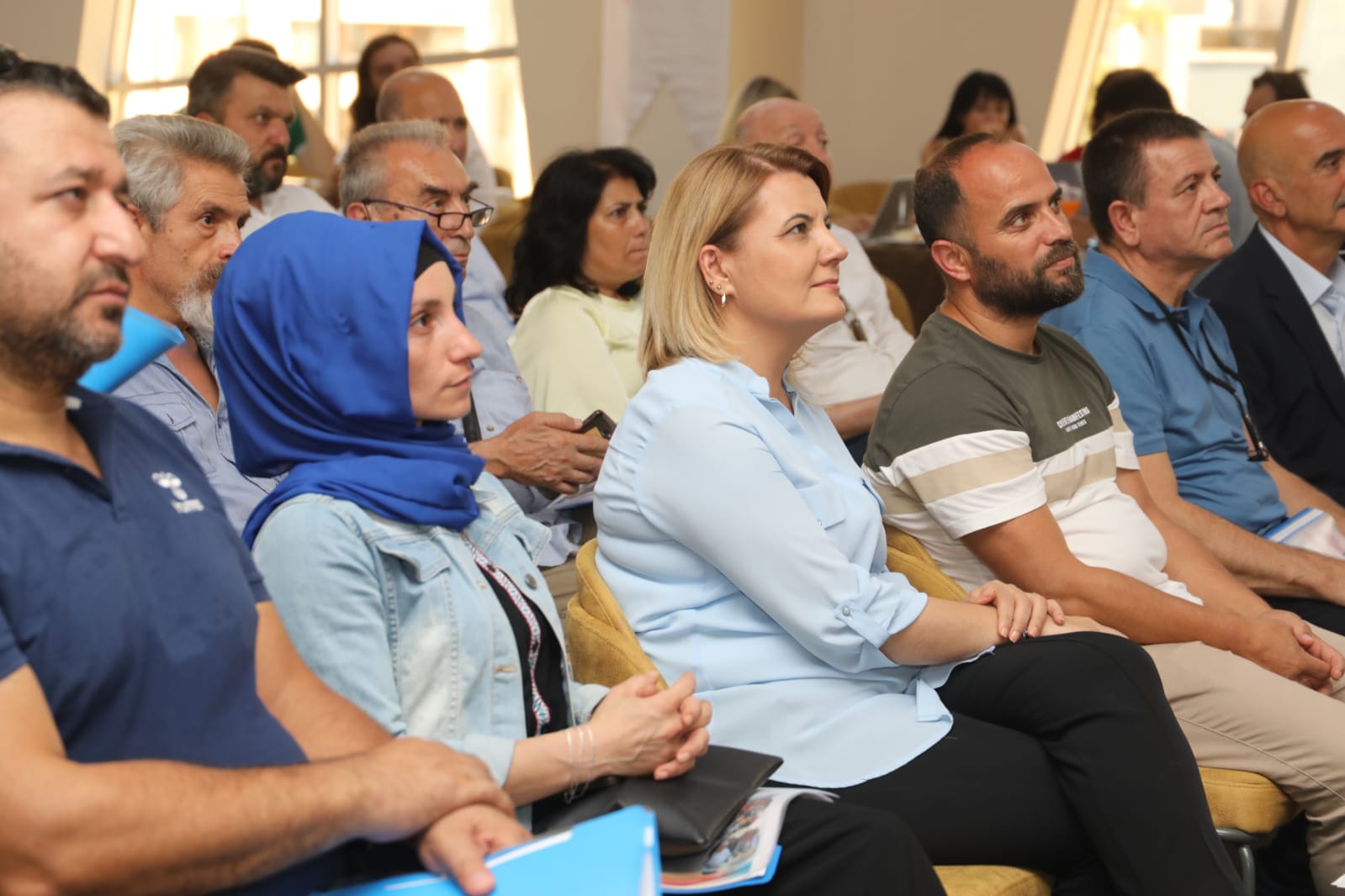 Başkan Hürriyet, 12. Uluslararası İzmit Pişmaniye, Dans ve Müzik Festivali’ni tanıttı (8) Başkan Hürriyet, 12. Uluslararası İzmit Pişmaniye, Dans ve Müzik Festivali’ni tanıttı (8)