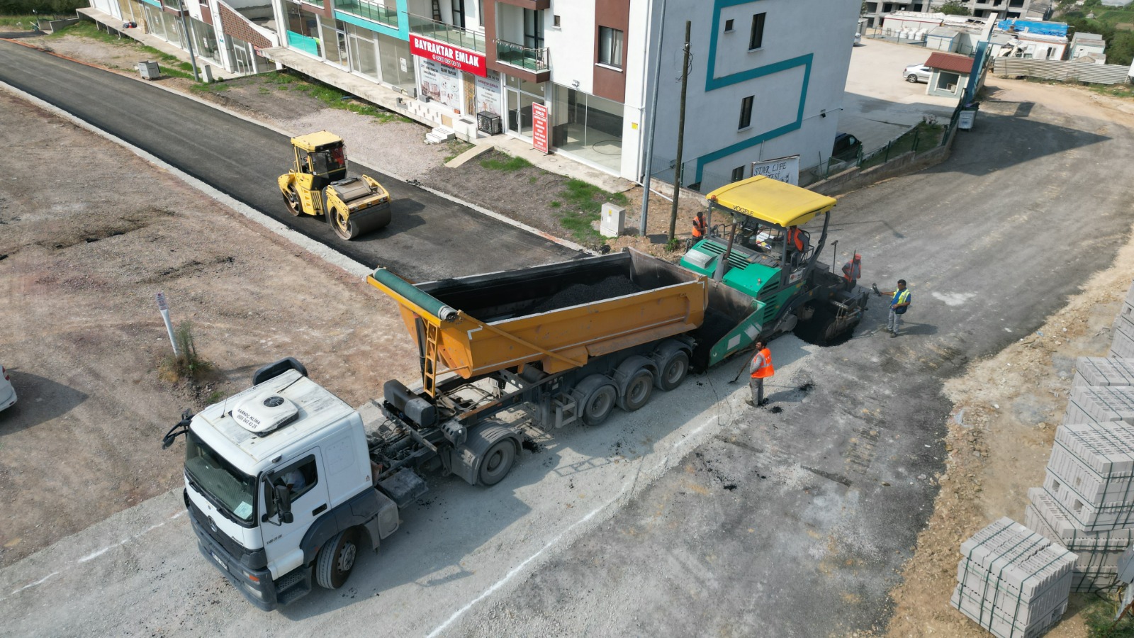 Çayırköy Muhtarı Aşır Akbaba’dan İzmit Belediyesine hizmet teşekkürü (2)