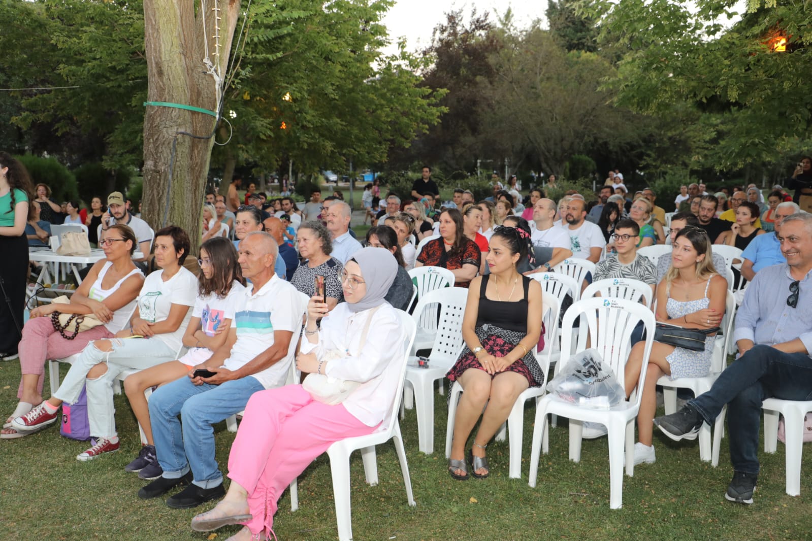 İzmit Belediyesi, Özkan Uğur’u unutulmaz şarkılarla andı (1)