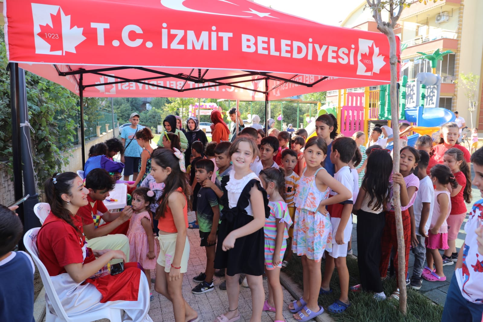 Izmit Belediyesinden Ersin Alpaslan'a vefa (3)