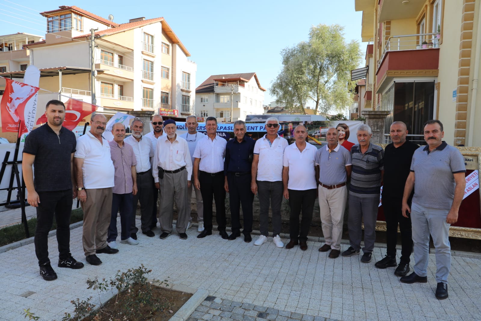 Izmit Belediyesinden Ersin Alpaslan'a vefa (4)