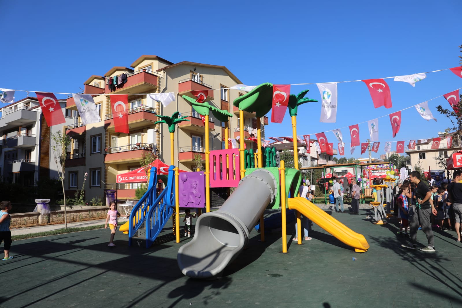 Izmit Belediyesinden Ersin Alpaslan'a vefa (6)