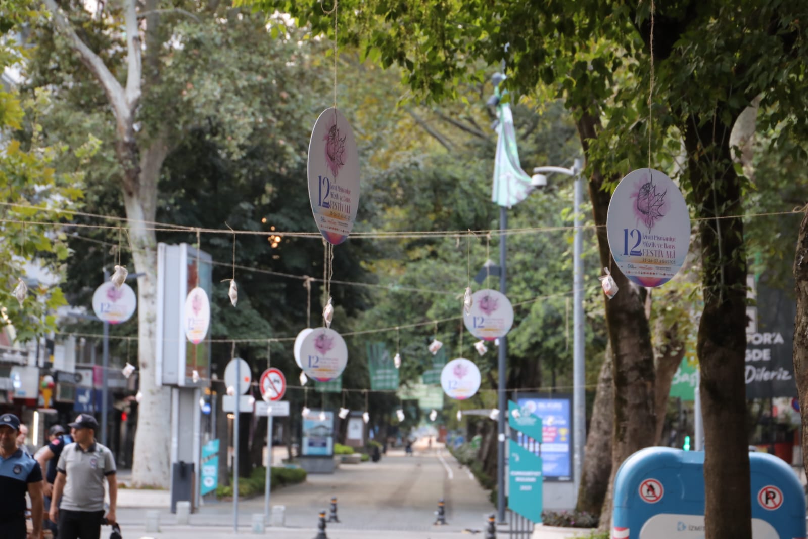 İzmit’te ağaçlar pişmaniye açtı (5)