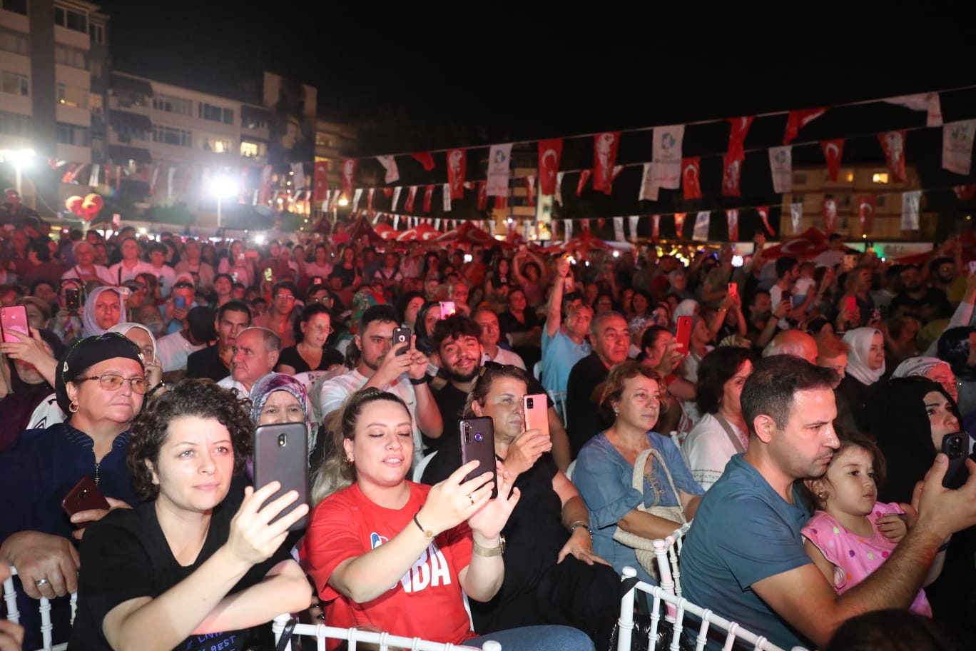 Pismaniye Festivali Hüsnü Senlendirici konseriyle taçlandi (11)
