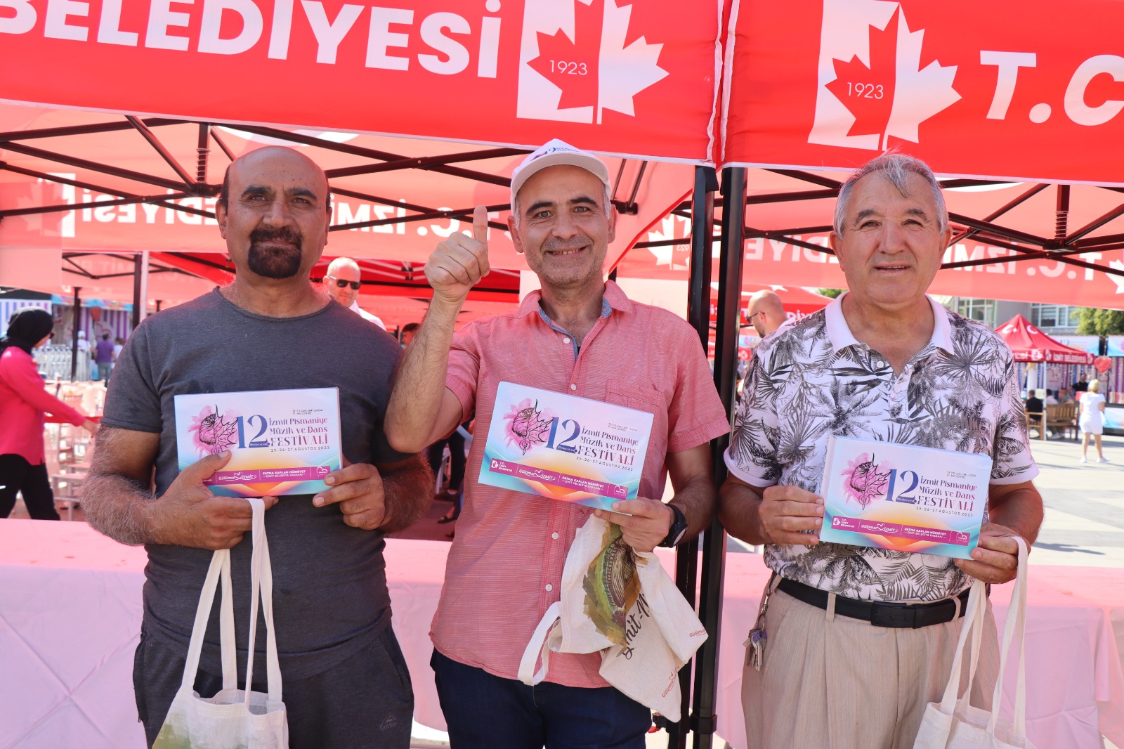 Pişmaniye yeme yarışmasında şampiyon belli oldu (3)
