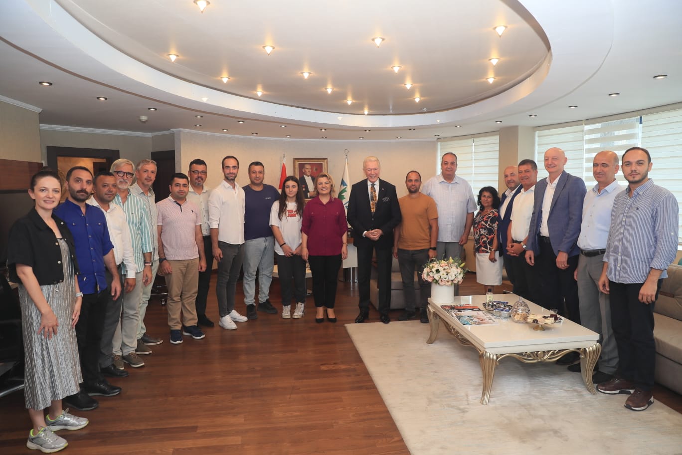 Ugur Dündar Baskan Hürriyete ziyaret (6)