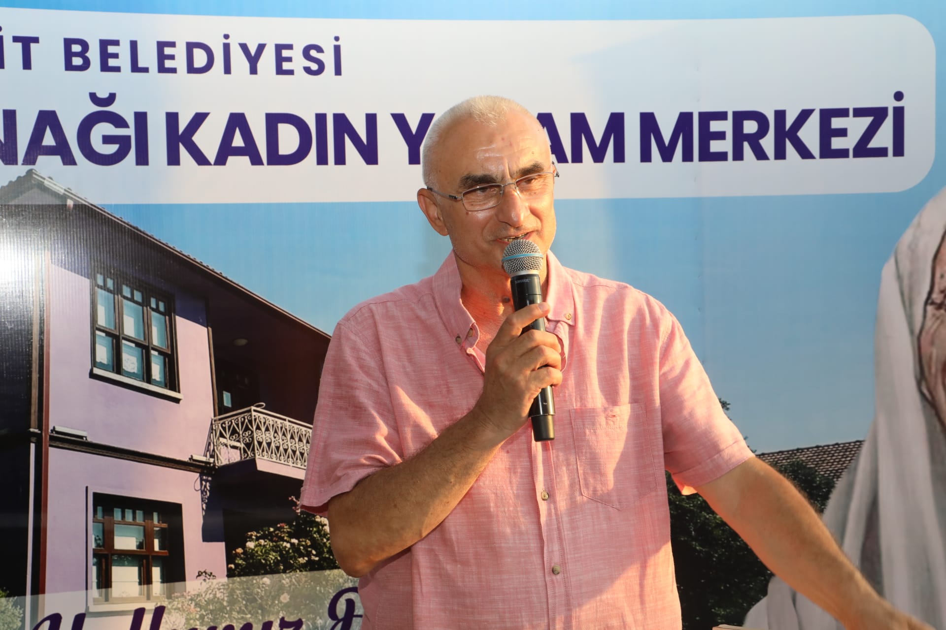 Zübeyde Hanim Konagi Kadin Yasam Merkezi hizmete açildi (4)