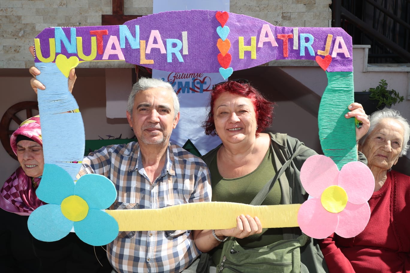 Alzheimer Yaşam Evimizde hastalık değil sevgi hüküm sürüyor (3)