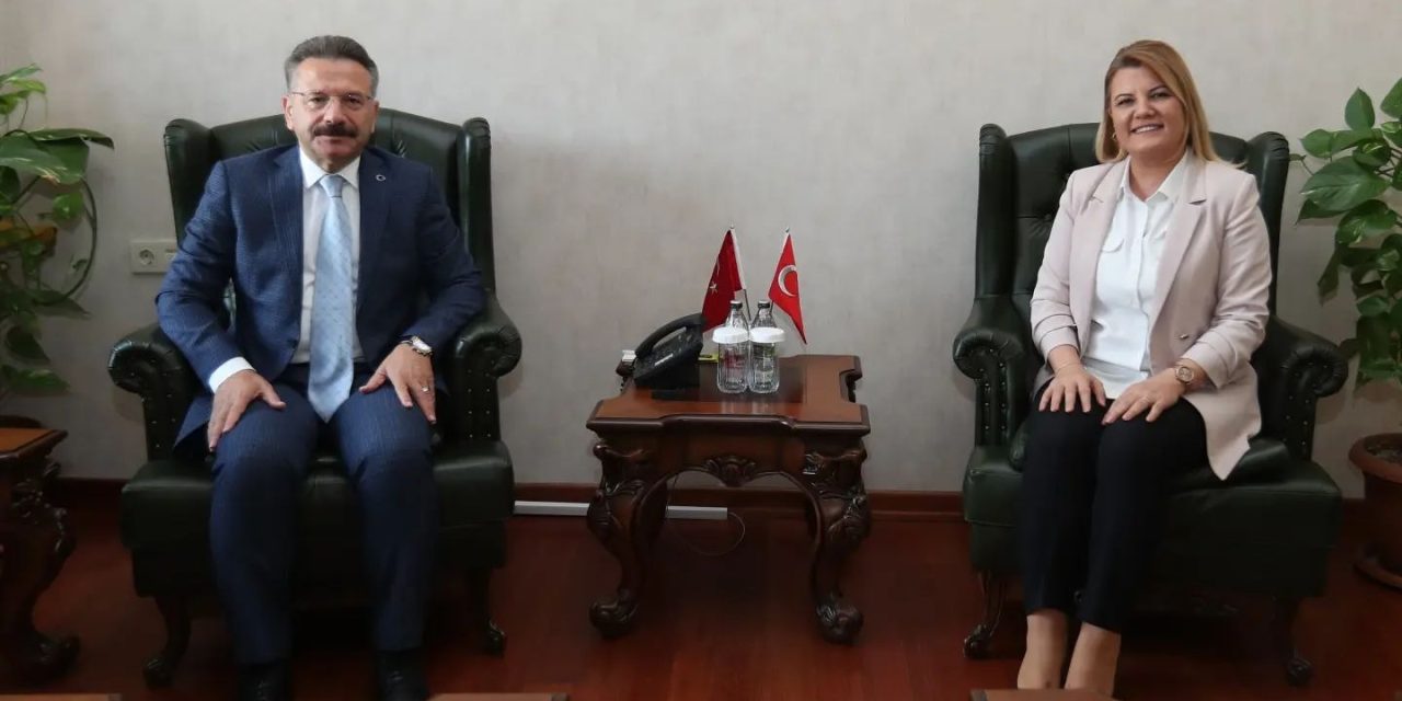 BAŞKAN HÜRRİYET’TEN ESKİŞEHİR VALİSİ AKSOY’A HAYIRLI OLSUN ZİYARETİ