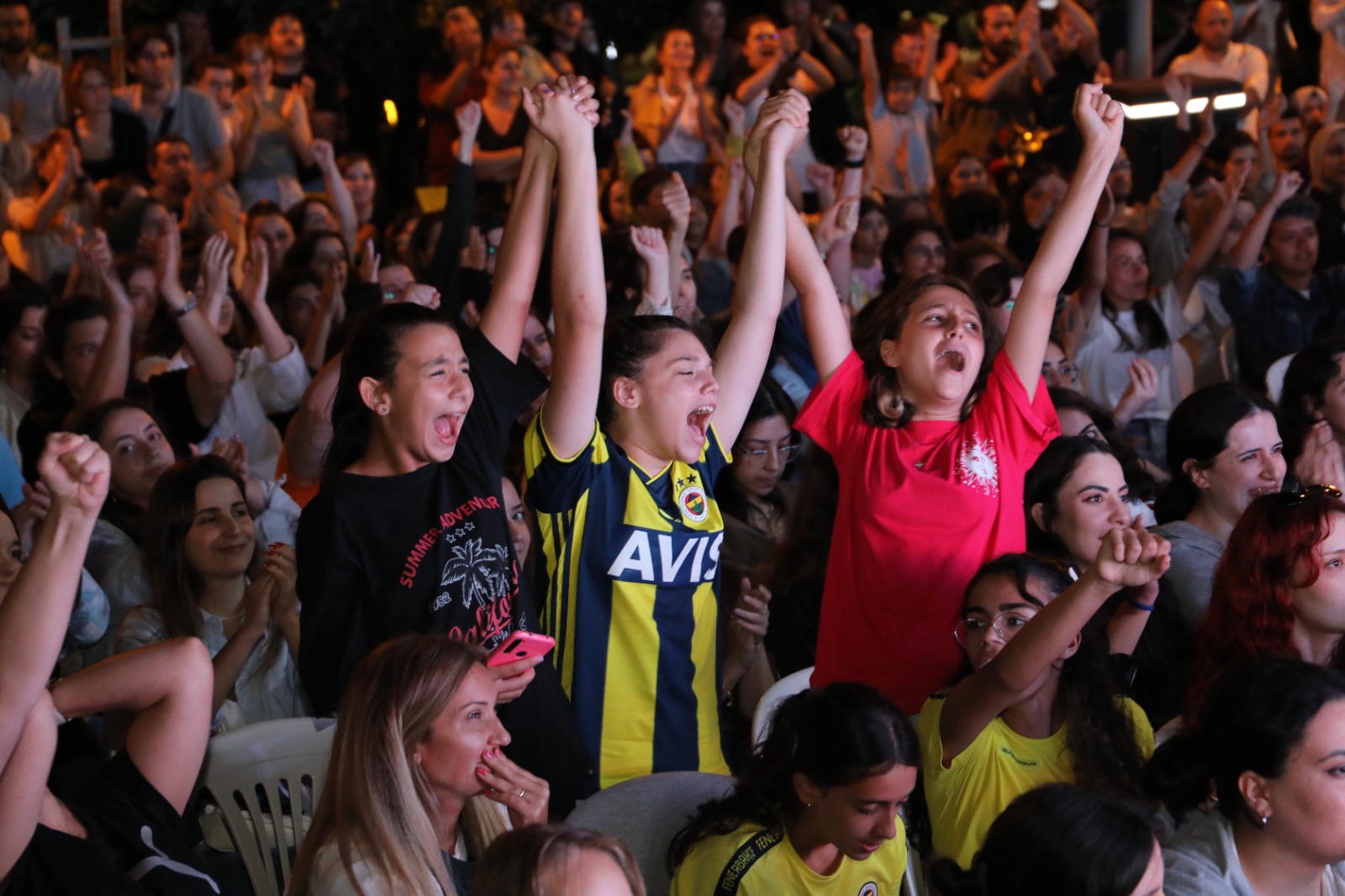 Filenin Sultanlarının Avrupa Şampiyonluğu İzmit’te coşkuyla kutlandı (4)