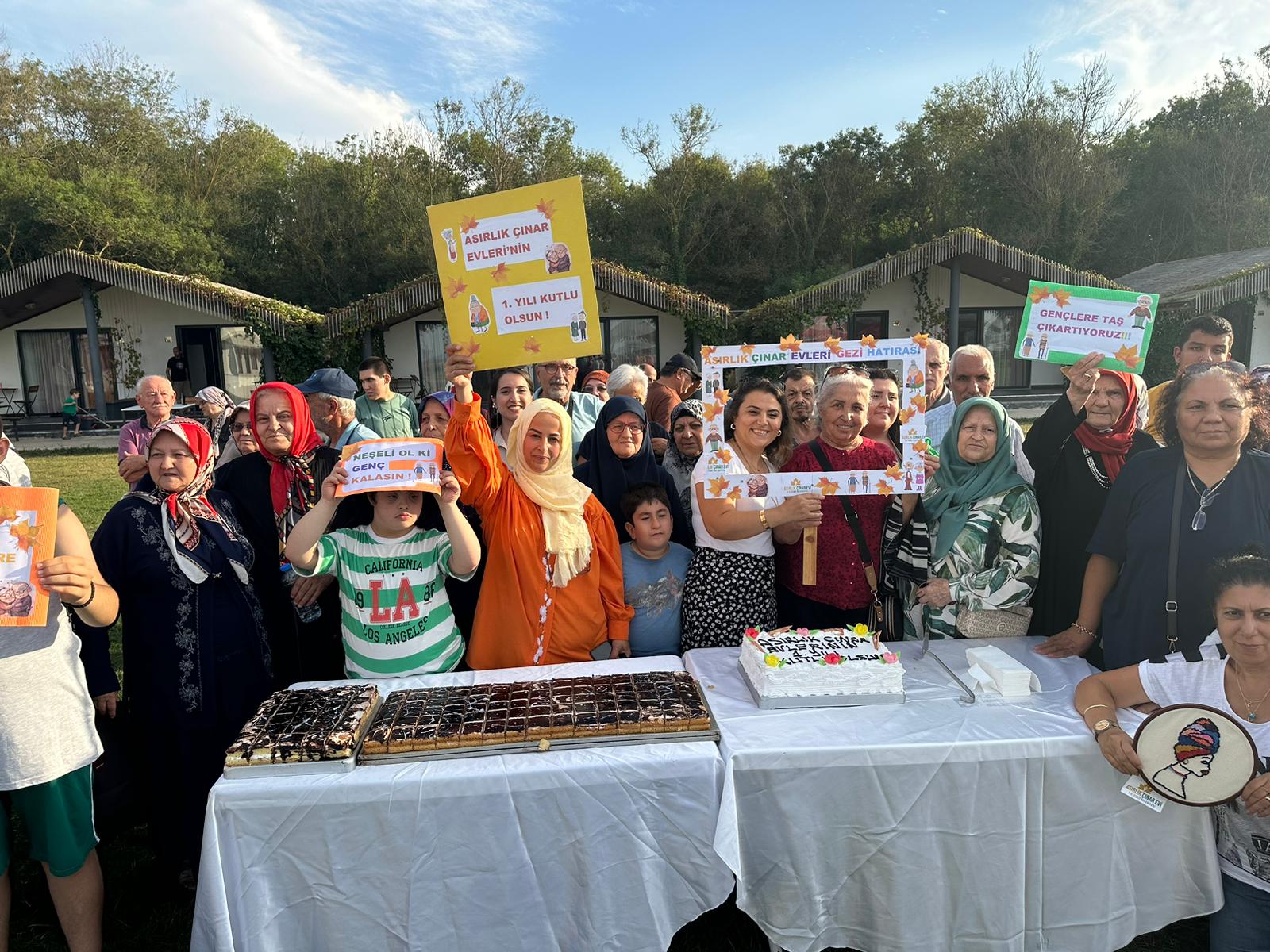 İzmit Belediyesi Asırlık Çınar Evleri 1 yaşında! (4)