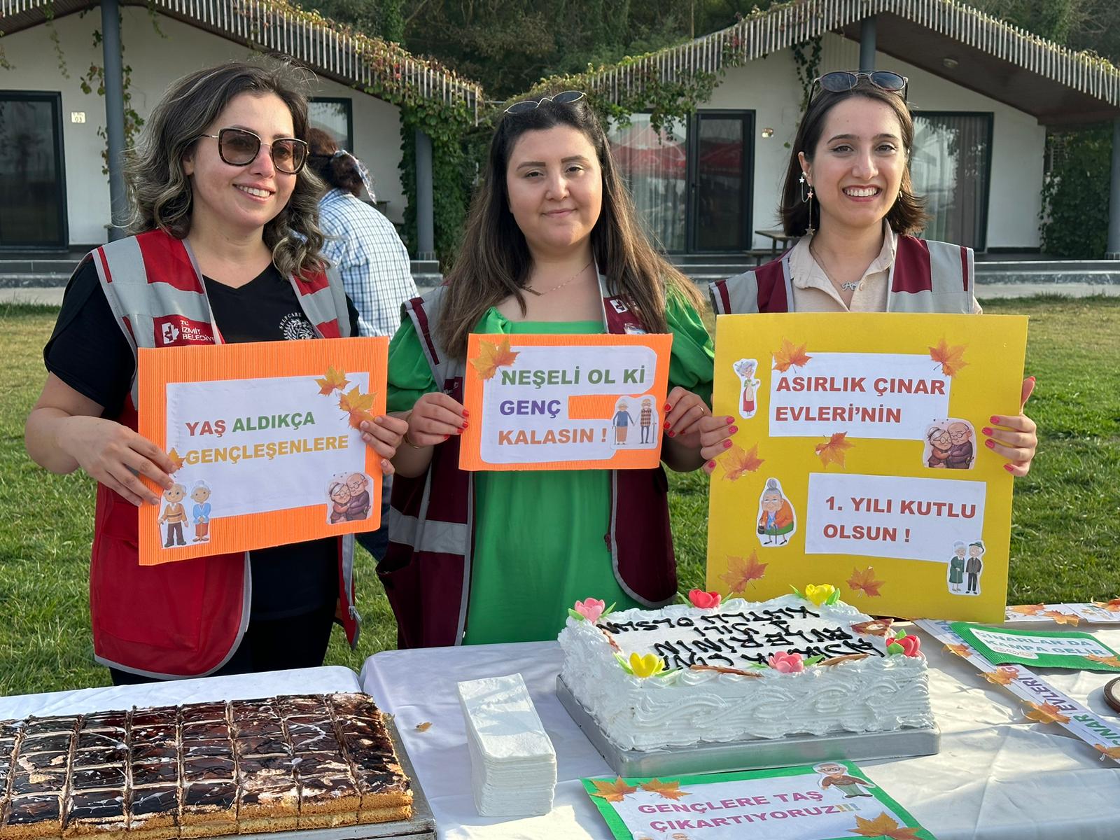 İzmit Belediyesi Asırlık Çınar Evleri 1 yaşında! (5)