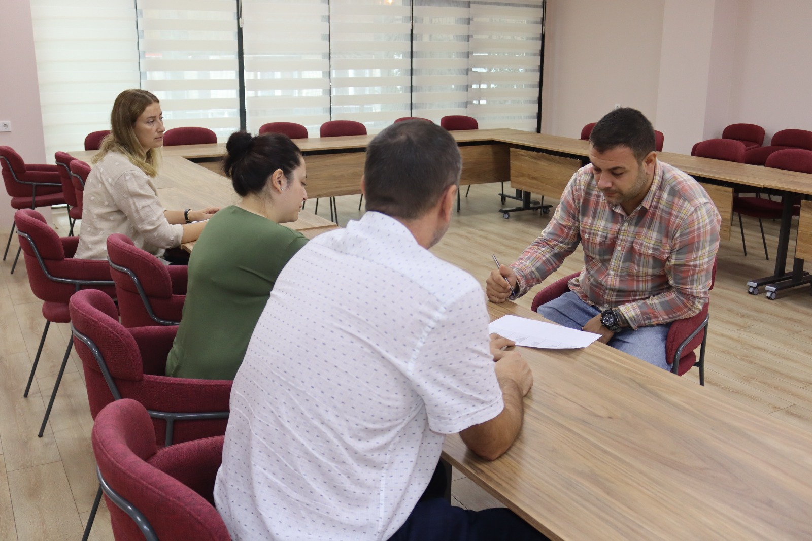 İzmit Belediyesi iş arayanlara umut olmaya devam ediyor (1)