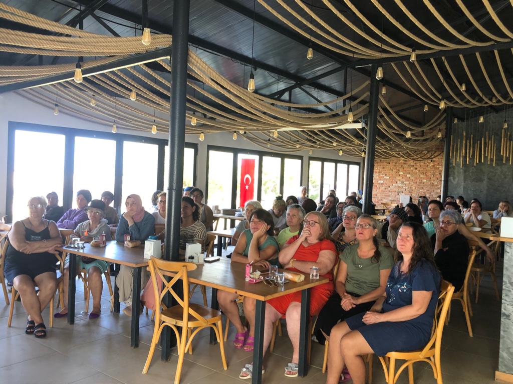 Kocaeli Sessizler Derneği üyeleri İzmit Belediyesinin konuğu oldu (5)
