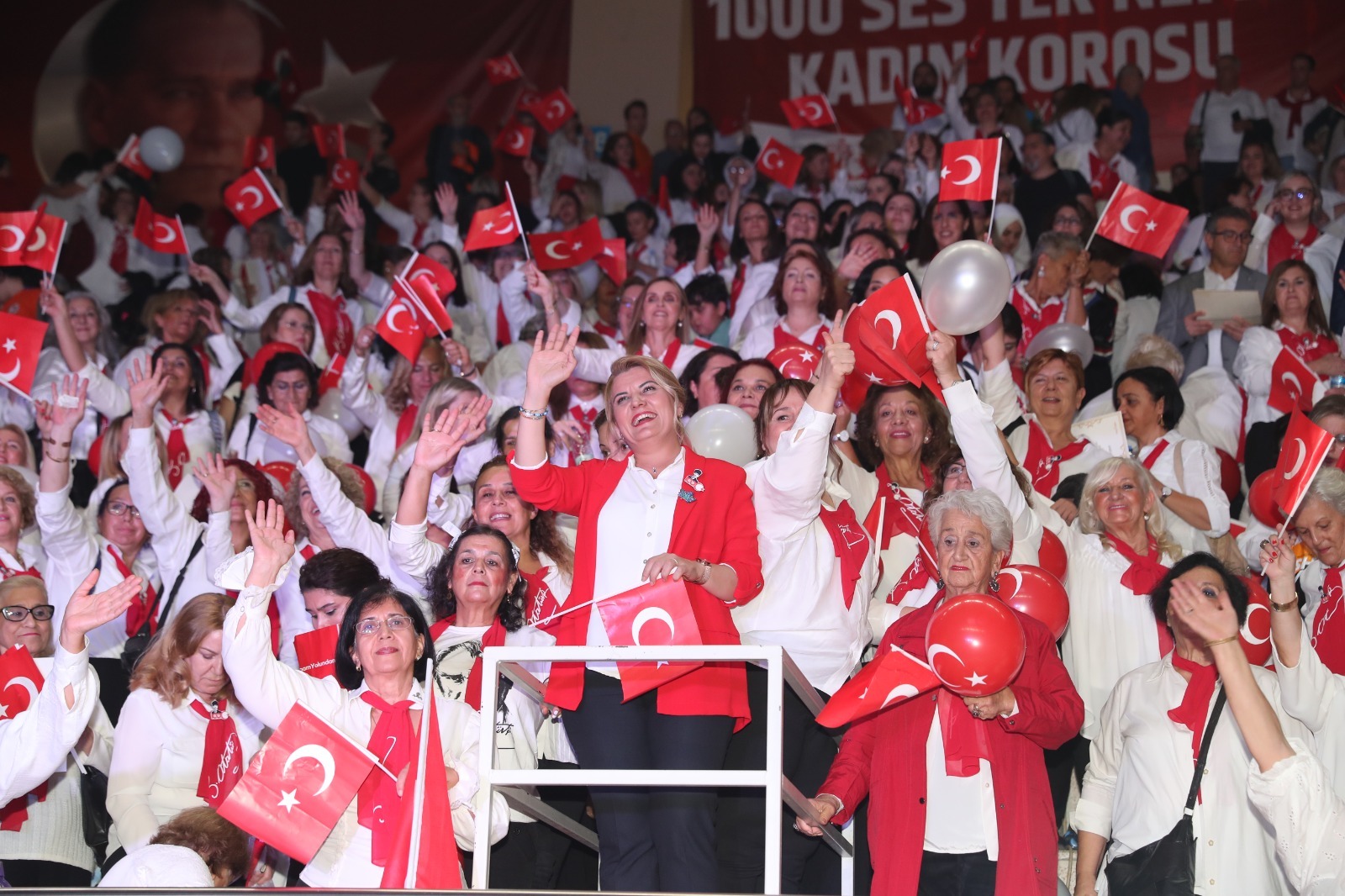 1000 Ses Tek Nefes oldu (2)