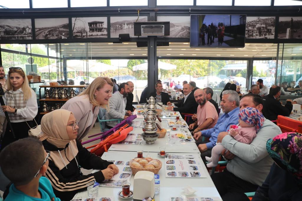 Baskan Hürriyet, din görevlileriyle bir araya geldi (3)