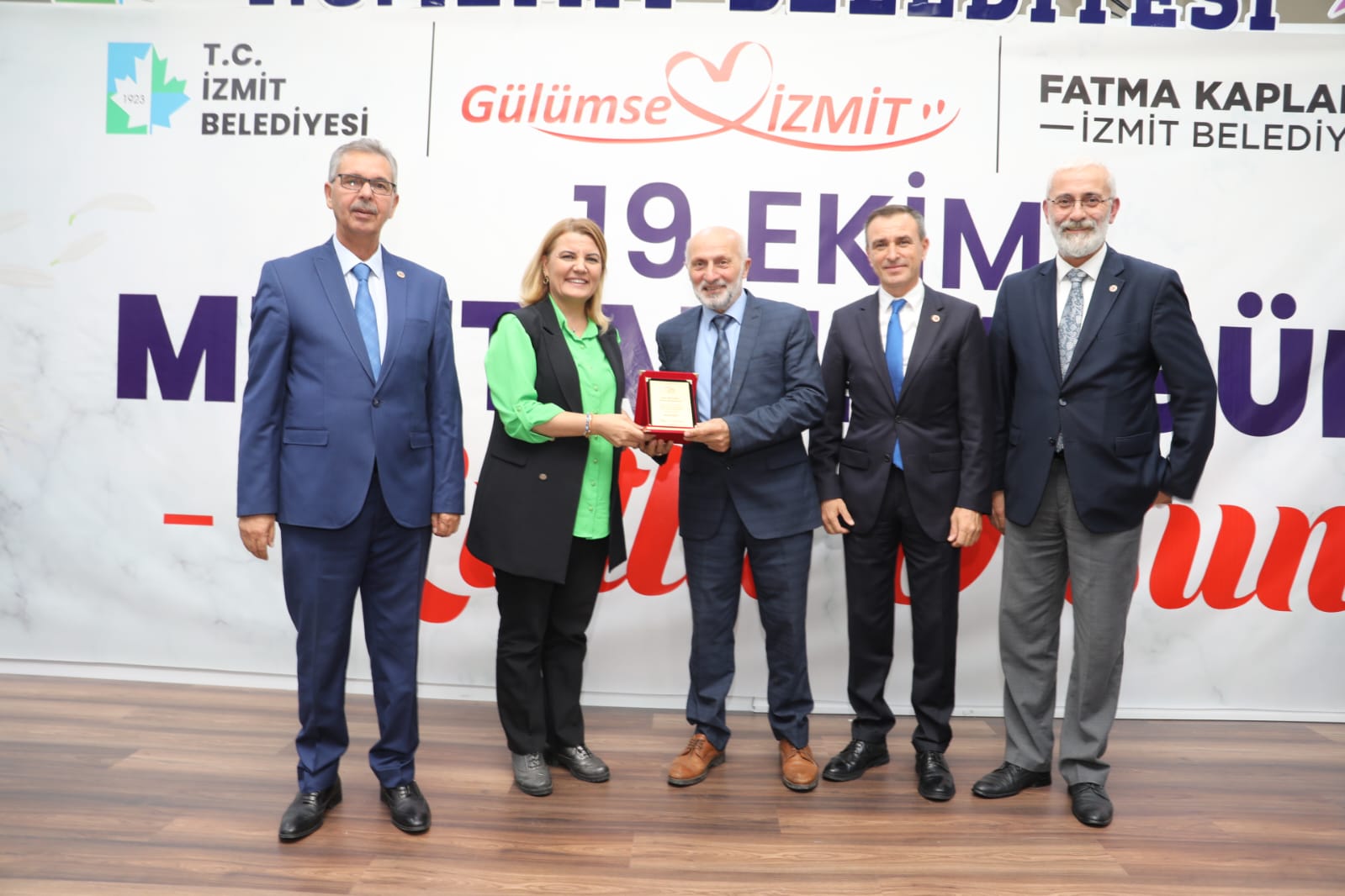 Baskan Hürriyet, muhtarlarin gününü kutladi (14)