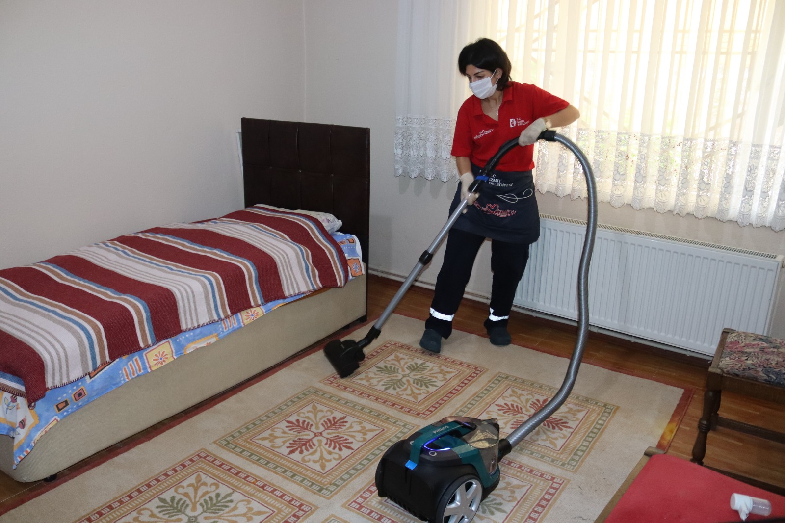 Ekipler çalışmalarını büyük bir özveriyle gerçekleştiriyorlar (8)