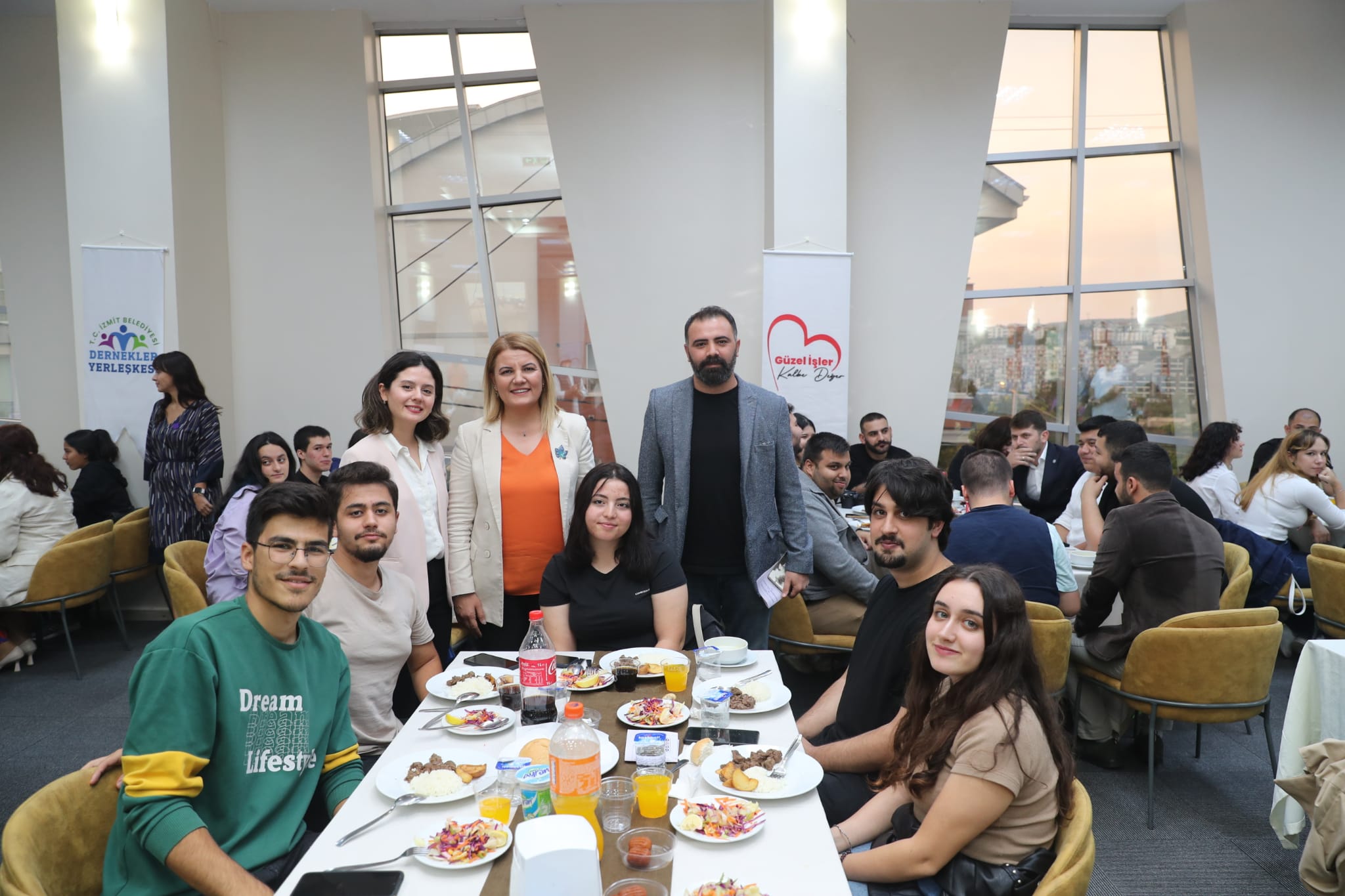 Fikirhane İzmit Projesine Cıvıl Cıvıl Lansman (10)