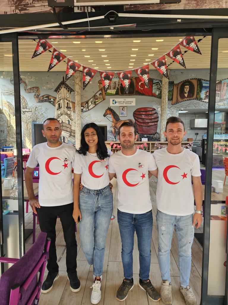 Gülümse Kafeler 100. Yılı coşkuyla karşıladı (5)