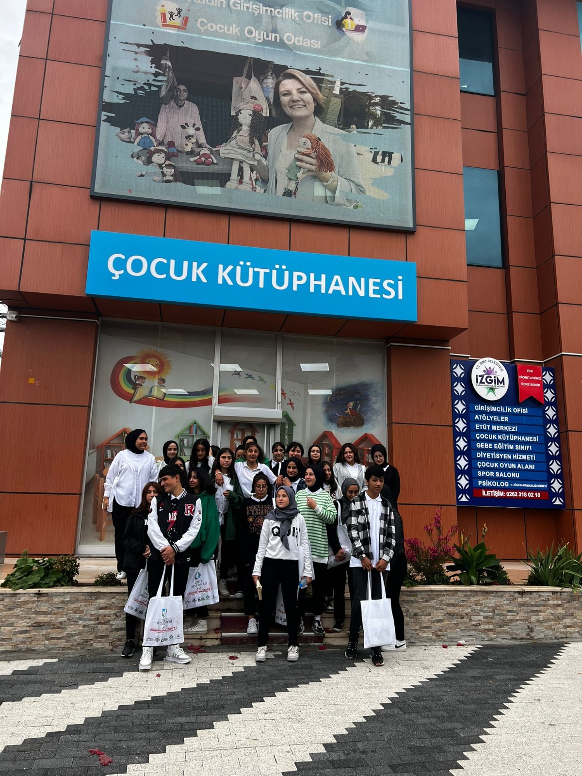 İZGİM öğrencileri ağırlamaya devam ediyor (5)