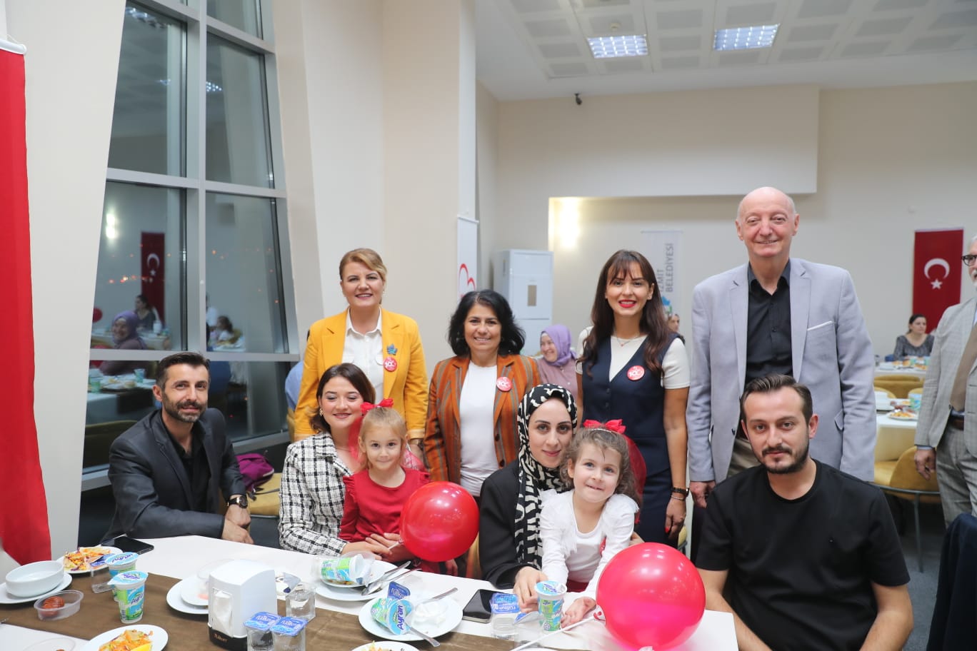 İzmit Belediyesi Çınar Çocuk Evi Cumhuriyetin 100. Yılını coşkuyla kutladı (7)