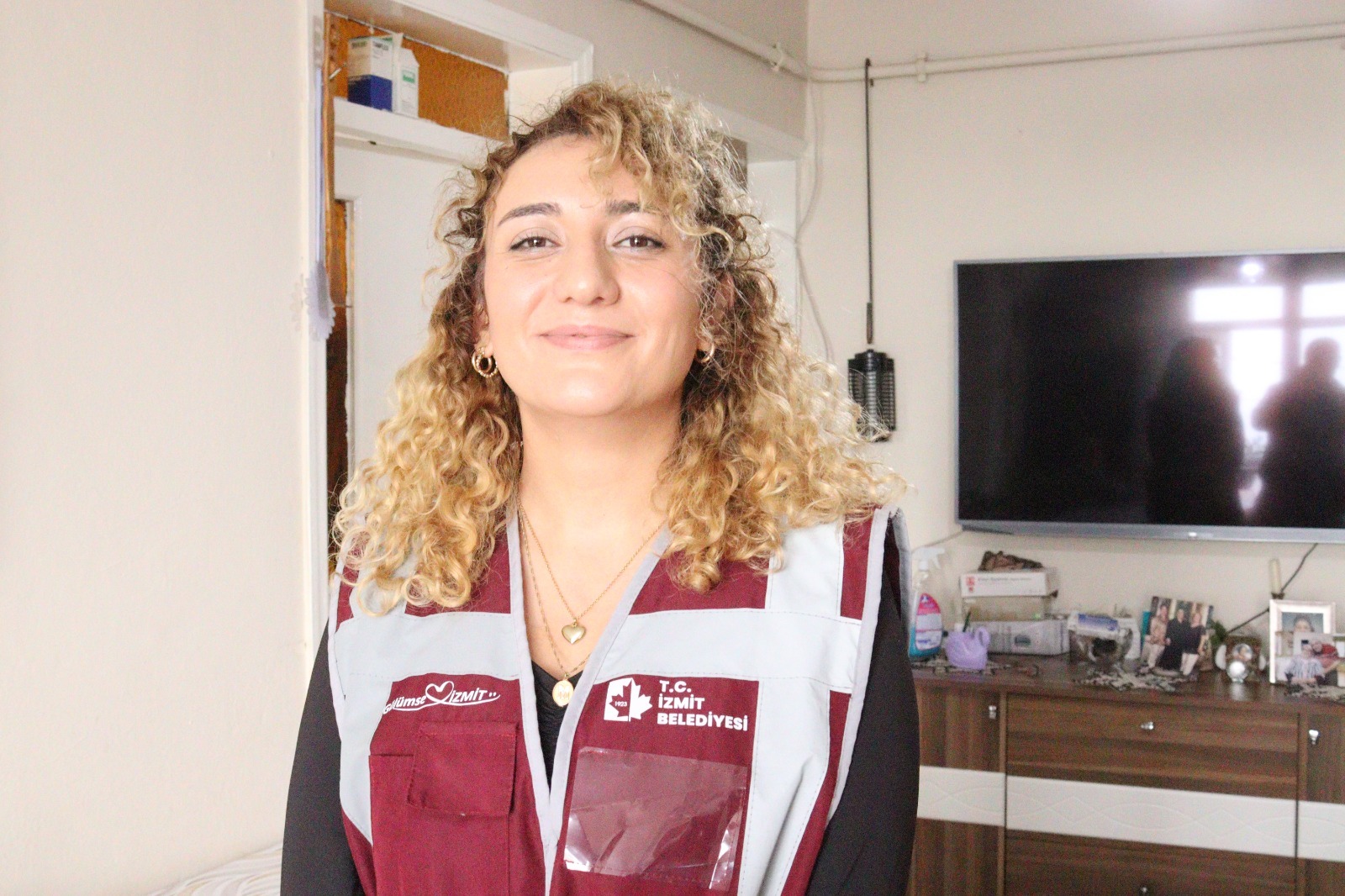 İzmit Belediyesi Sosyal Hizmet Uzmanı Merve Gökduman