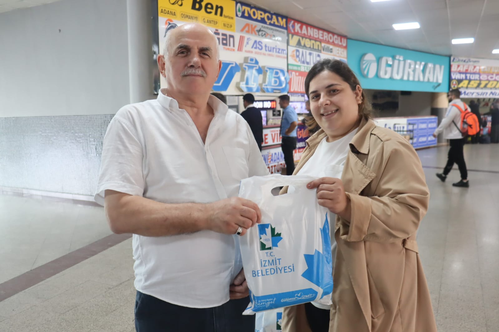 İzmit Belediyesi birebir ziyaretlerle, esnafın fikirlerini almaya devam ediyor (10)
