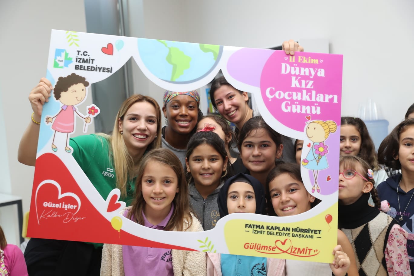 İzmit Belediyesinden Dünya Kız Çocukları Günü’nde anlamlı etkinlik (12)