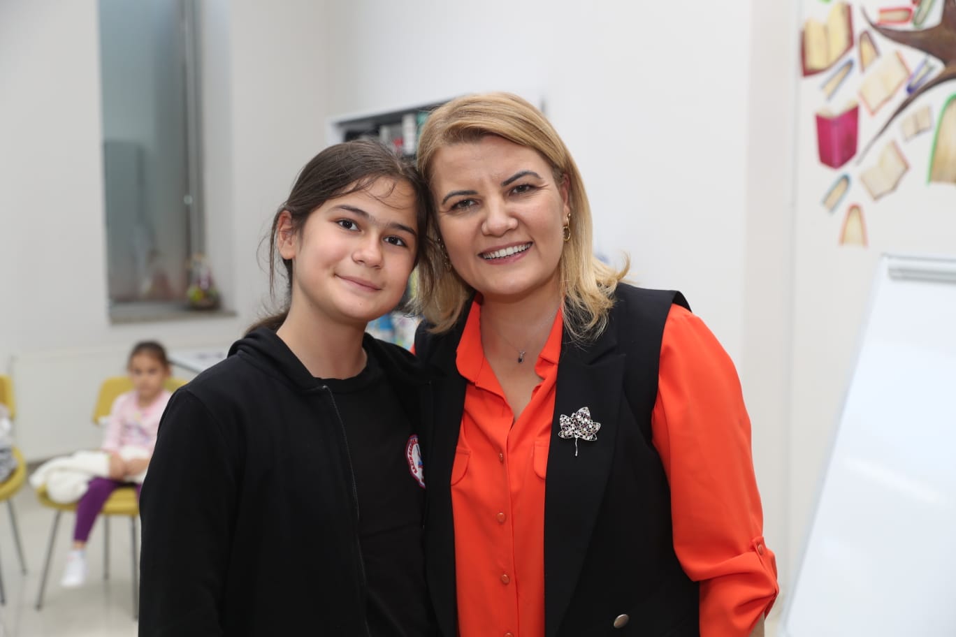 İzmit Belediyesinden Dünya Kız Çocukları Günü’nde anlamlı etkinlik (4)