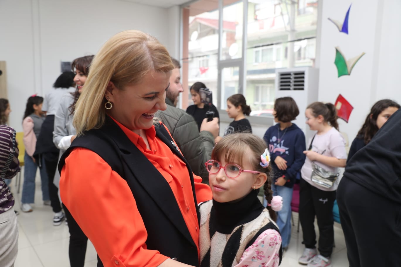 İzmit Belediyesinden Dünya Kız Çocukları Günü’nde anlamlı etkinlik (7)