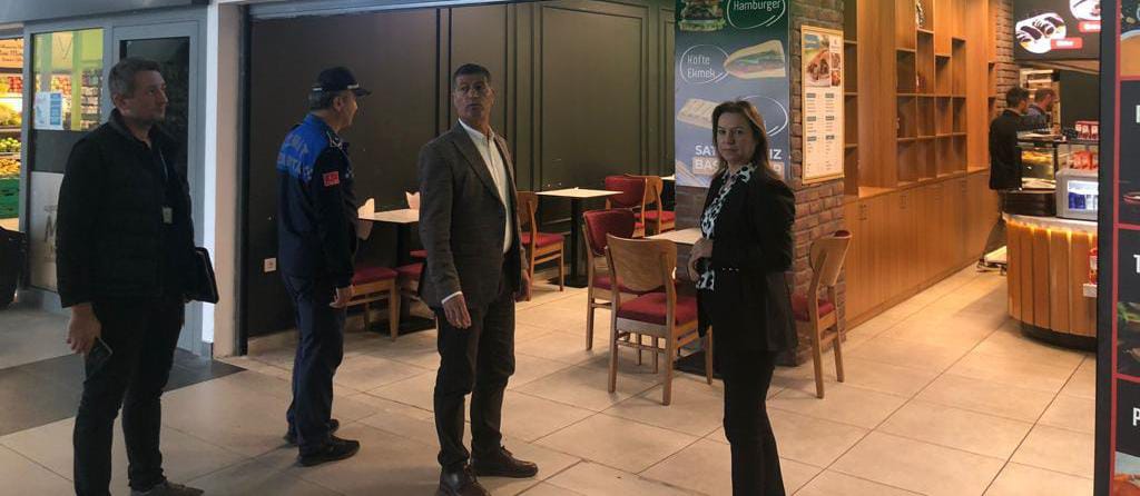İzmit Belediyesinden Şehir Hastanesindeki işletmelere denetim (2)