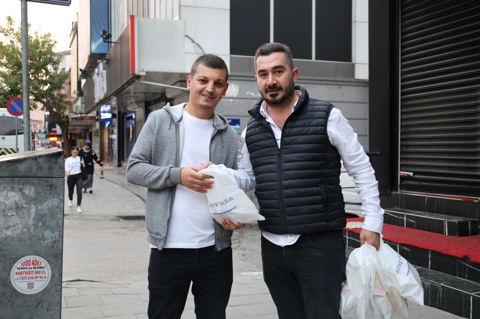 İzmit Belediyesi’nden emekçilerin yüzünü güldüren ikram (11)