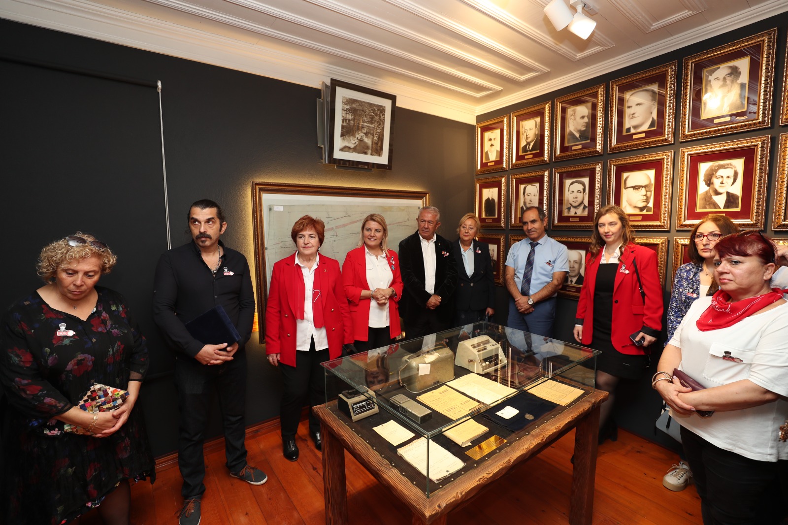 Izmit'in izleri Ani Evi ve Kirk Yama Sergisi açildi (3)