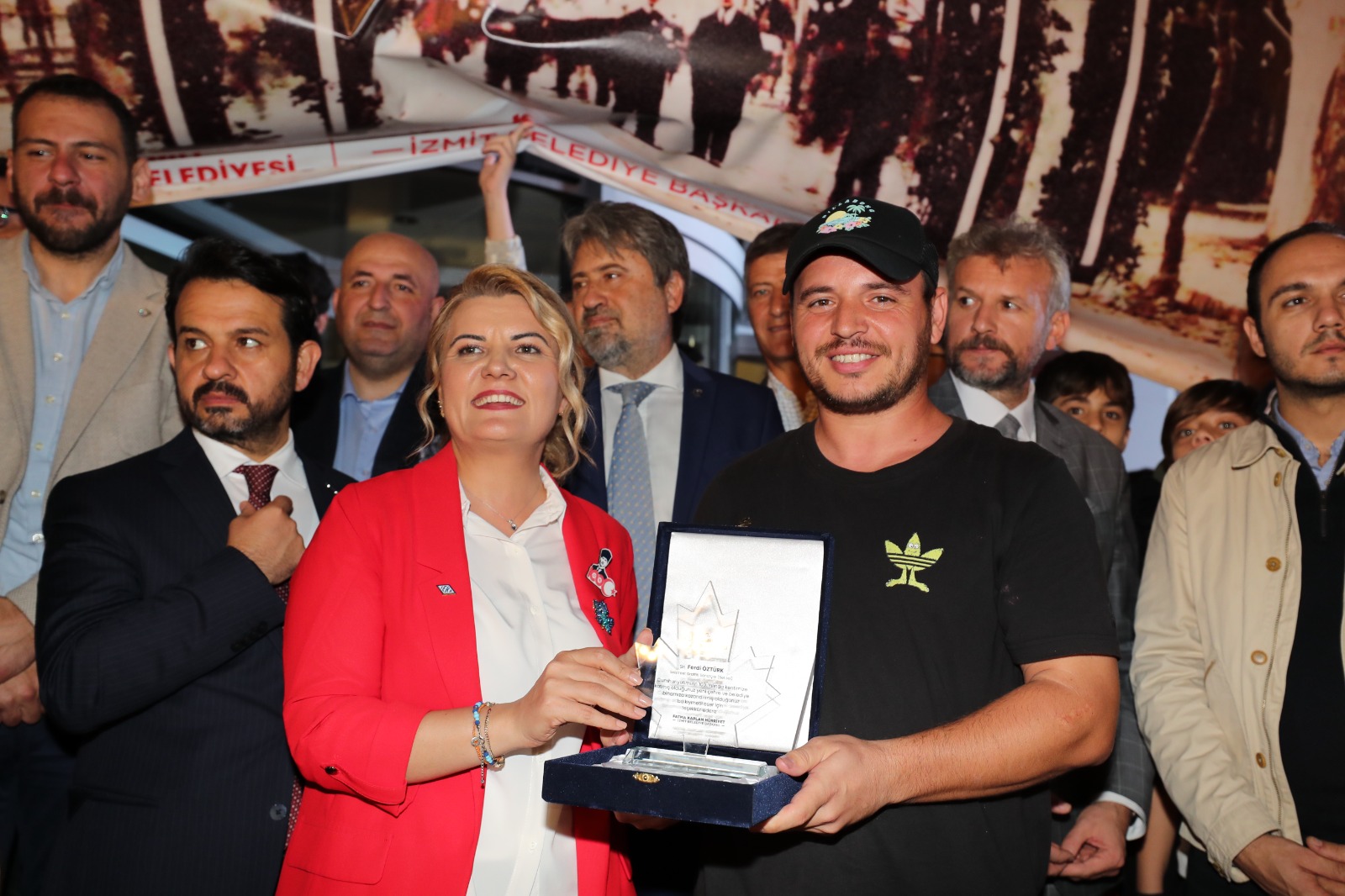 Sanatçılara Plaket Takdimi (2)