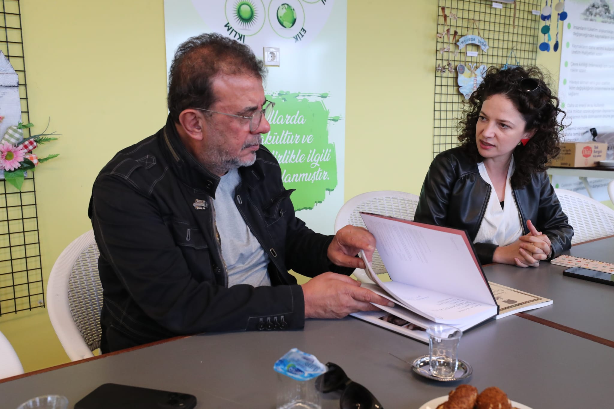 Hürriyet, Nebil Özgentürk’ü Yaşam Bahçesinde ağırladı (2)