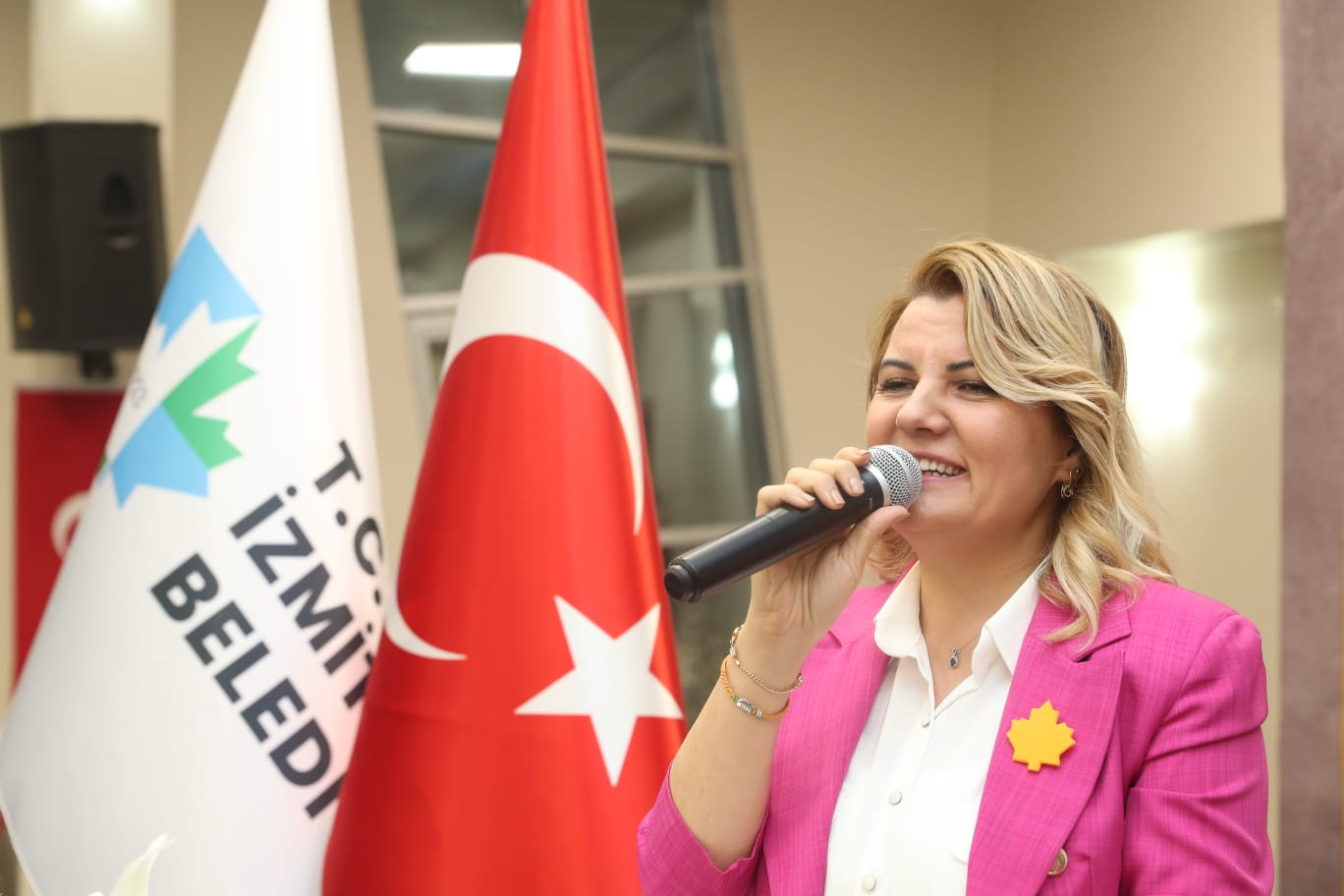 Izmit Belediye Baskani Fatma Kaplan Hürriyet (2)