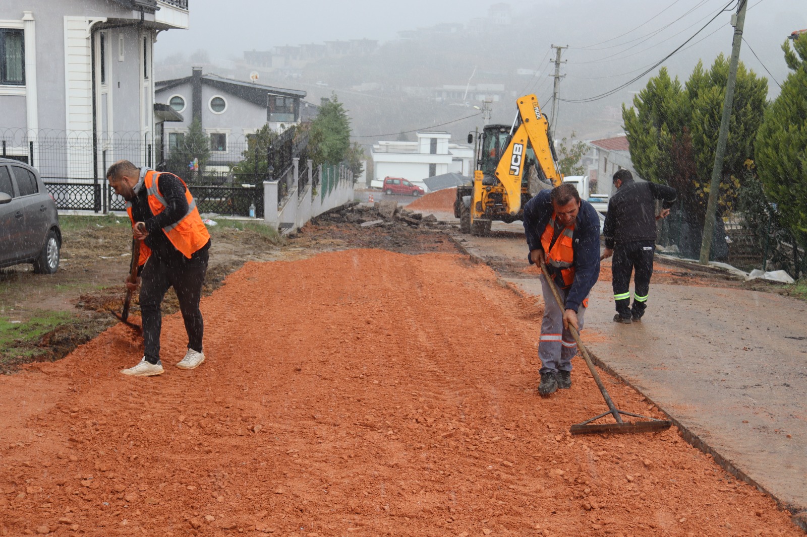 İzmit Belediyesi kente değer katmaya devam ediyor (5)