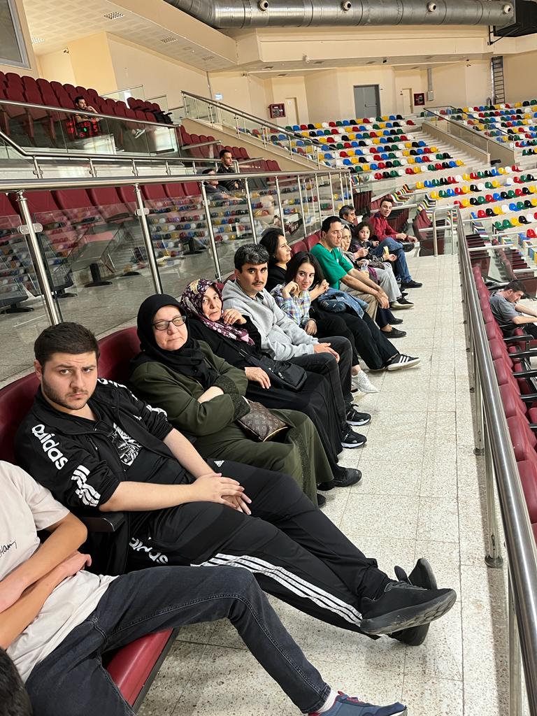 İzmit’in Perilerine YADEV’li öğrencilerden destek (2)
