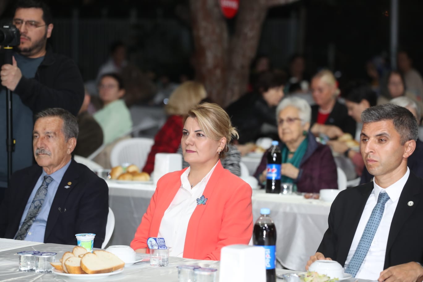 Sekalılar Lokalindeki ilk etkinlikte Mehmet Ali Kağıtçı anlatıldı (7)