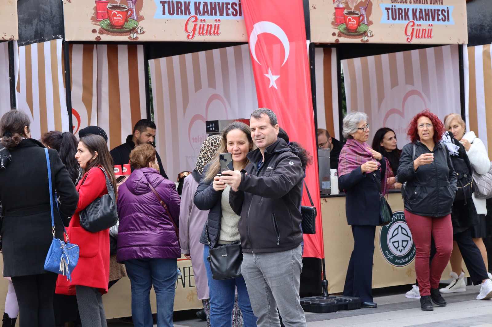 3. Geleneksel Türk Kahvesi Festivali yoğun ilgiyle başladı (11)