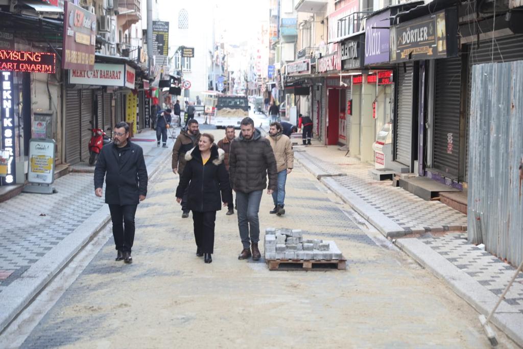 Akça Camii Caddesi esnafindan Hürriyete tesekkür (1)